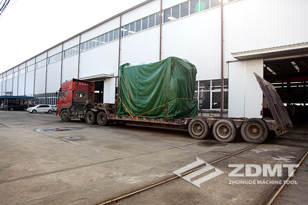 中德機(jī)床大型剪板機(jī)了出口 中德機(jī)床大型剪板機(jī)了出口